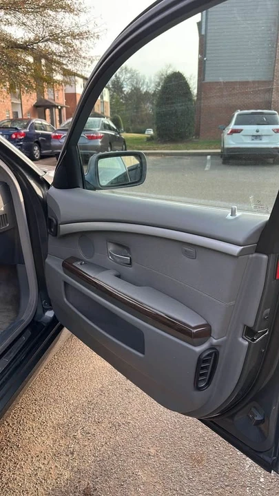 2006 BMW E65/E66 750i & 760i Sedan - Image 9 of 17