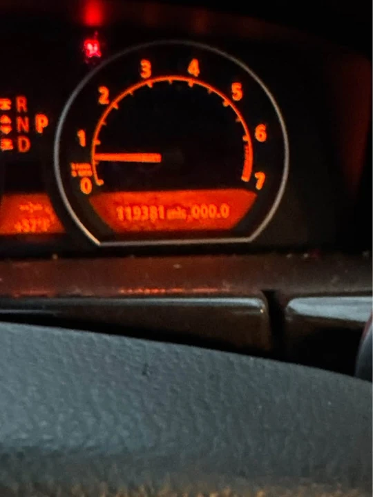 2006 BMW E65/E66 750i & 760i Sedan - Image 11 of 12