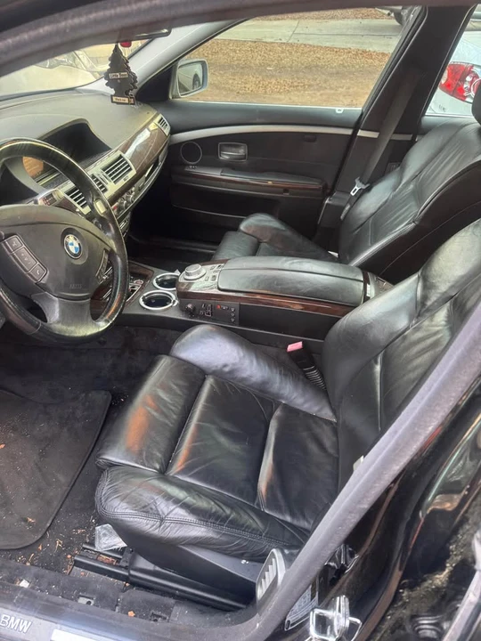 2006 BMW E65/E66 750i & 760i Sedan - Image 6 of 12