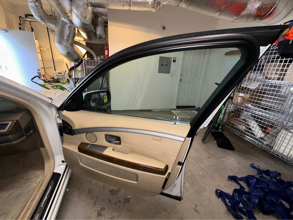 2006 BMW E65/E66 750i & 760i Sedan - Image 5 of 20
