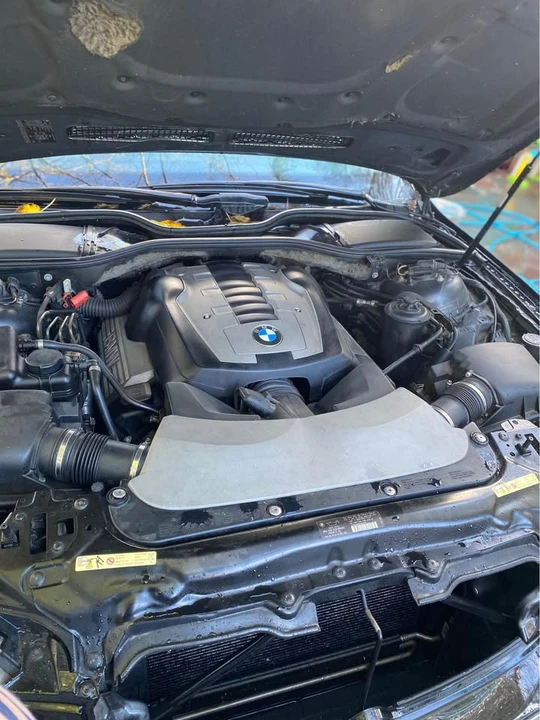 2006 BMW E65/E66 750i & 760i Sedan - Image 14 of 15