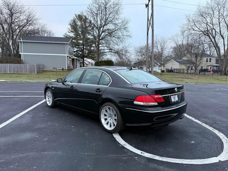 2006 BMW E65/E66 750i & 760i Sedan - Image 8 of 20