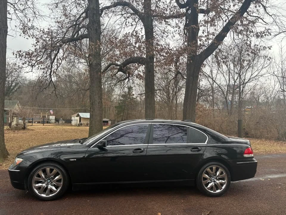 2006 BMW E65/E66 750i & 760i Sedan - Image 2 of 14