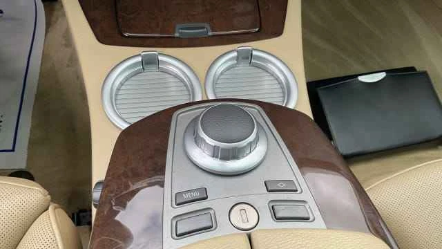 2006 BMW E65/E66 750i & 760i Sedan - Image 5 of 11