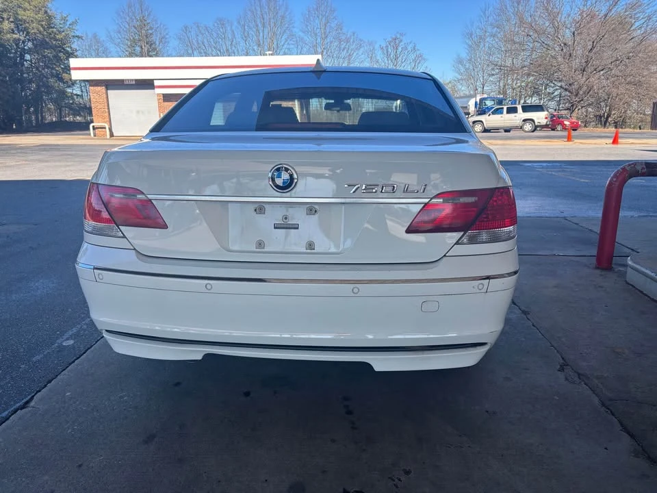 2006 BMW E65/E66 750i & 760i Sedan - Image 4 of 8