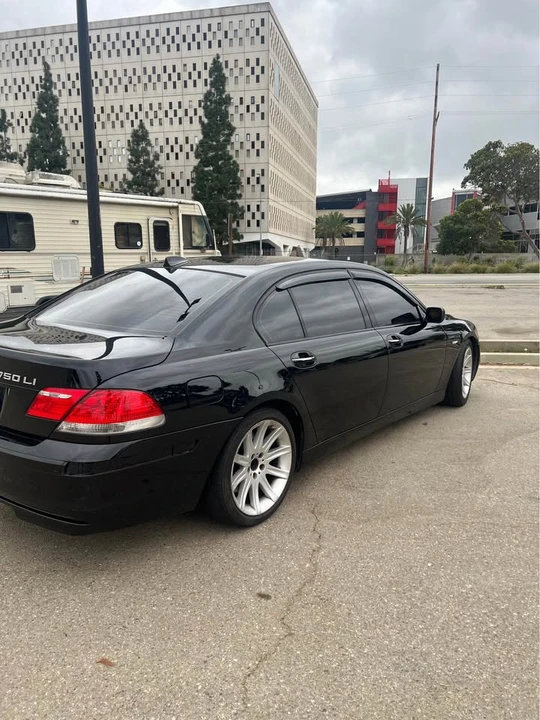 2006 BMW E65/E66 750i & 760i Sedan - Image 4 of 12