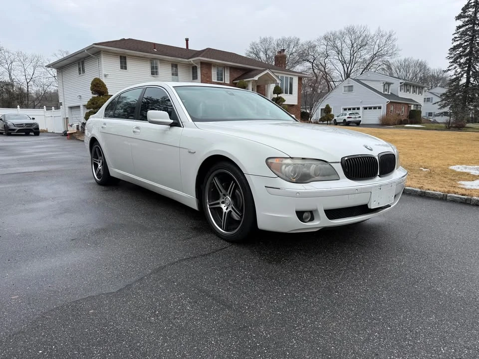 2006 BMW E65/E66 750i & 760i Sedan - Image 2 of 13