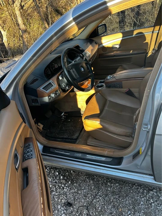 2006 BMW E65/E66 750i & 760i Sedan - Image 4 of 9