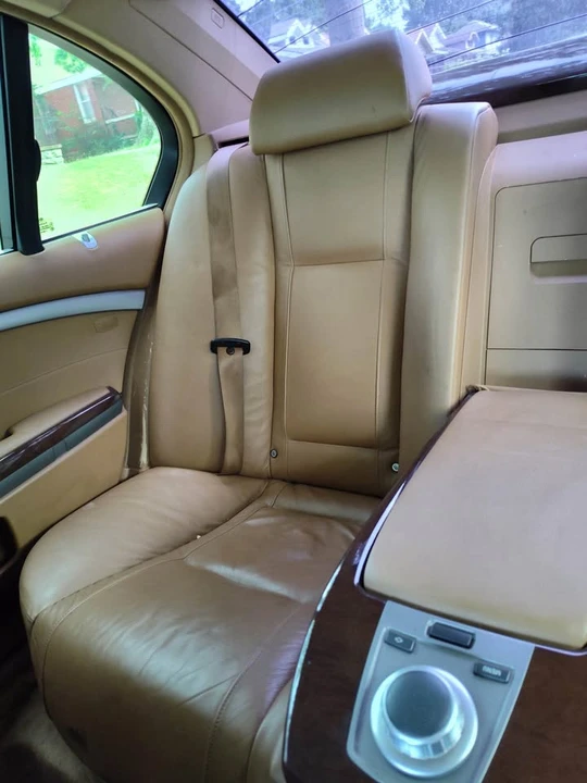 2006 BMW E65/E66 750i & 760i Sedan - Image 2 of 3