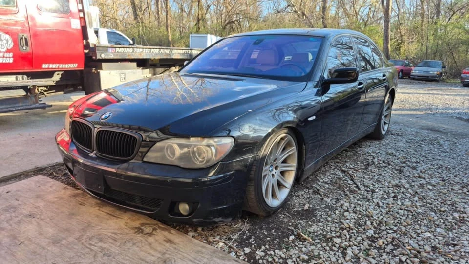 2006 BMW E65/E66 750i & 760i Sedan - Image 2 of 6