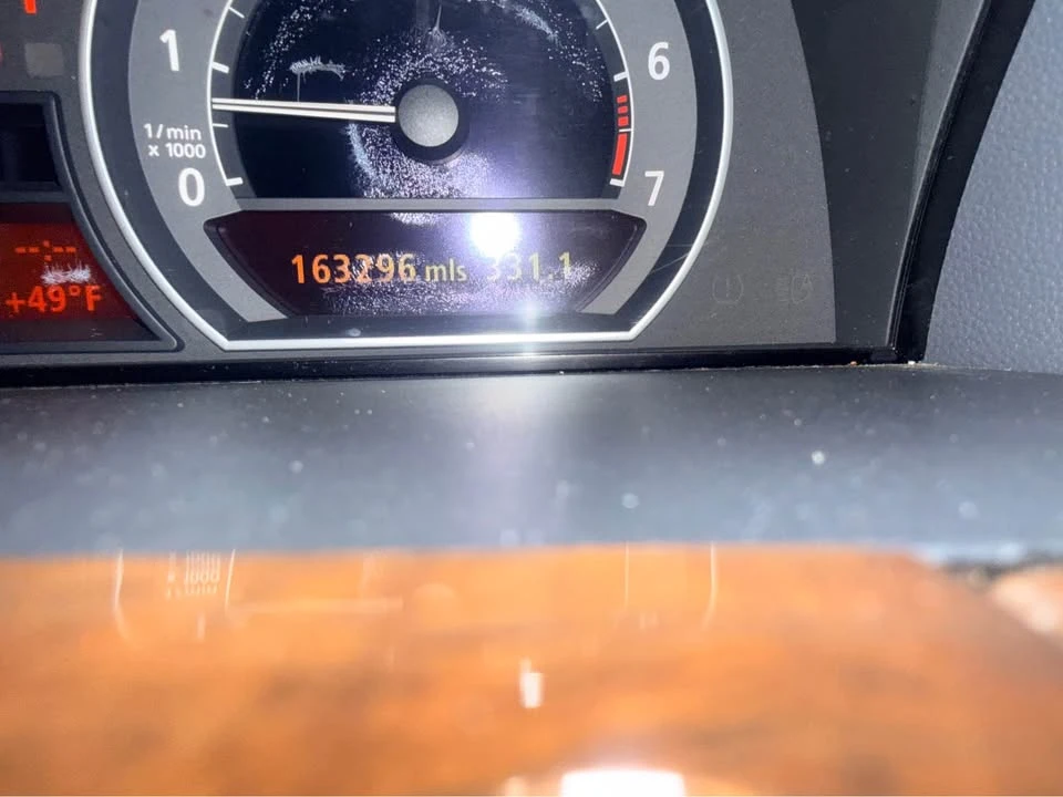 2006 BMW E65/E66 750i & 760i Sedan - Image 2 of 8