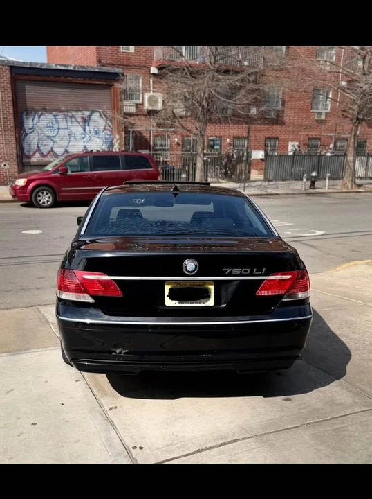 2006 BMW E65/E66 750i & 760i Sedan - Image 5 of 12