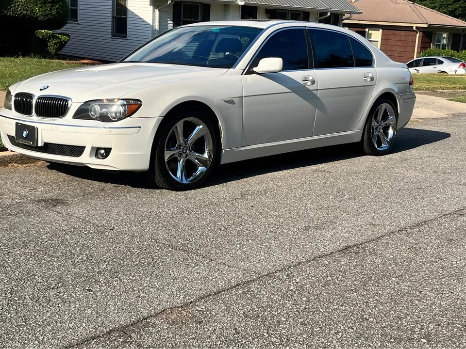 2006 BMW E65/E66 750i & 760i Sedan - Image 2 of 7