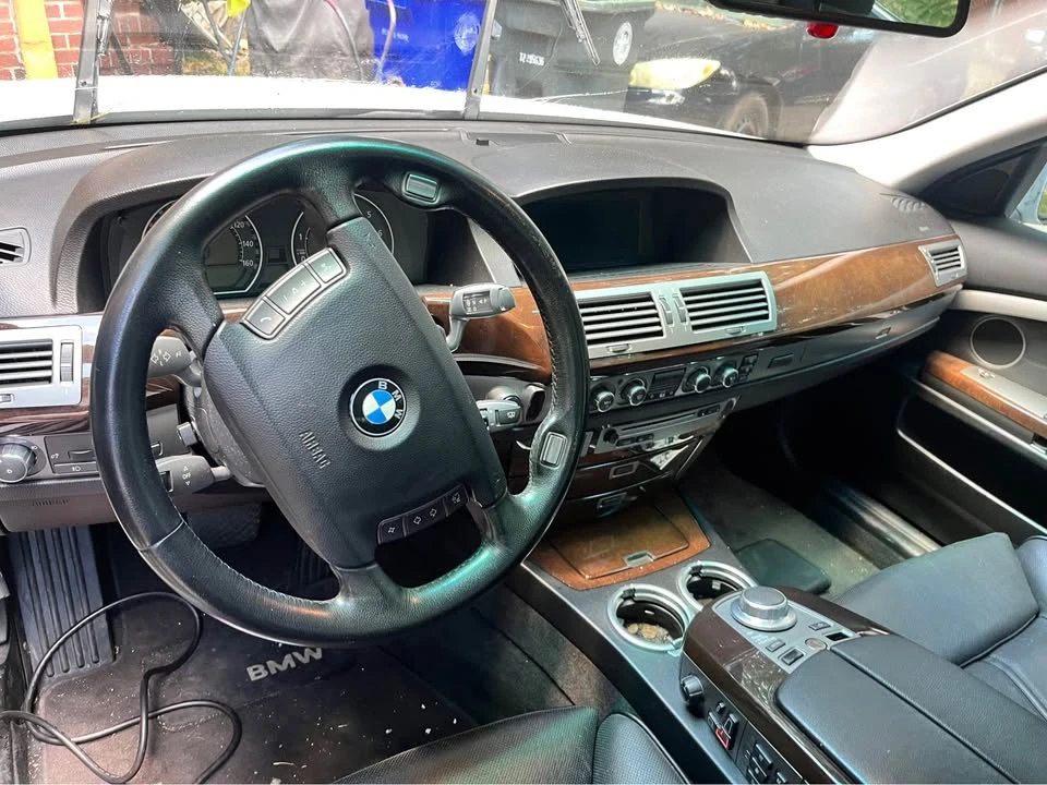 2006 BMW E65/E66 750i & 760i Sedan - Image 6 of 7