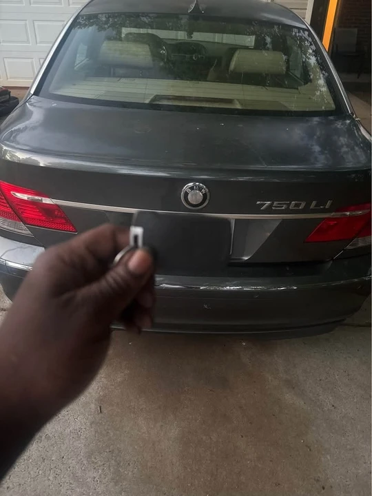 2006 BMW E65/E66 750i & 760i Sedan - Image 6 of 6