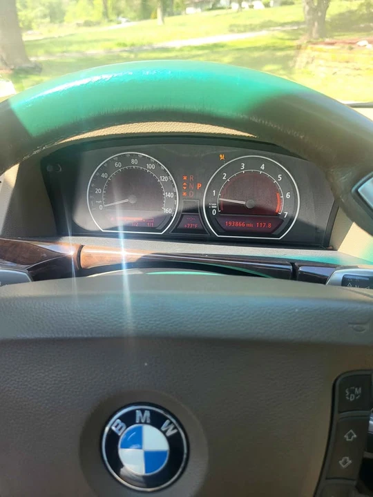 2006 BMW E65/E66 750i & 760i Sedan - Image 5 of 7