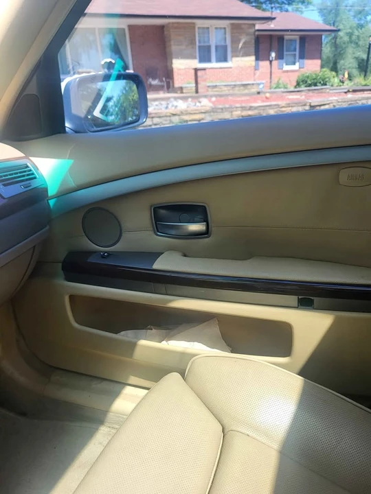 2006 BMW E65/E66 750i & 760i Sedan - Image 6 of 7