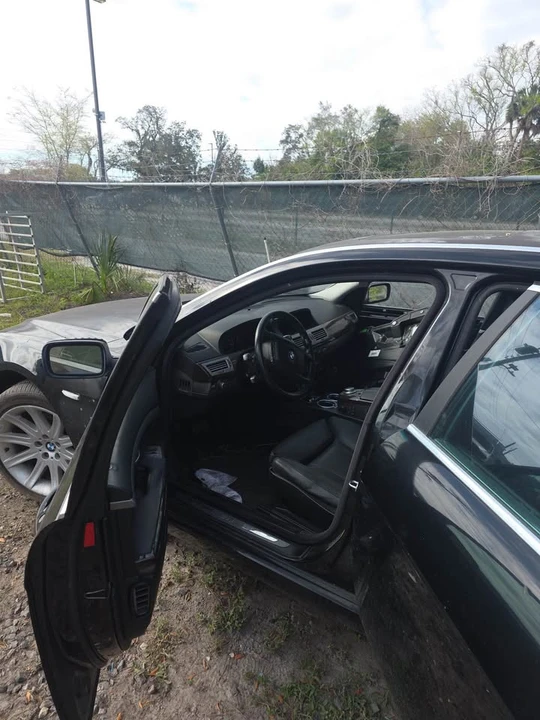 2006 BMW E65/E66 750i & 760i Sedan - Image 5 of 5