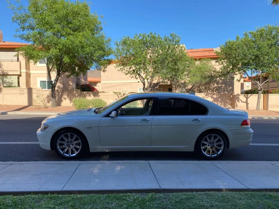 2006 BMW E65/E66 750i & 760i Sedan - Image 12 of 20