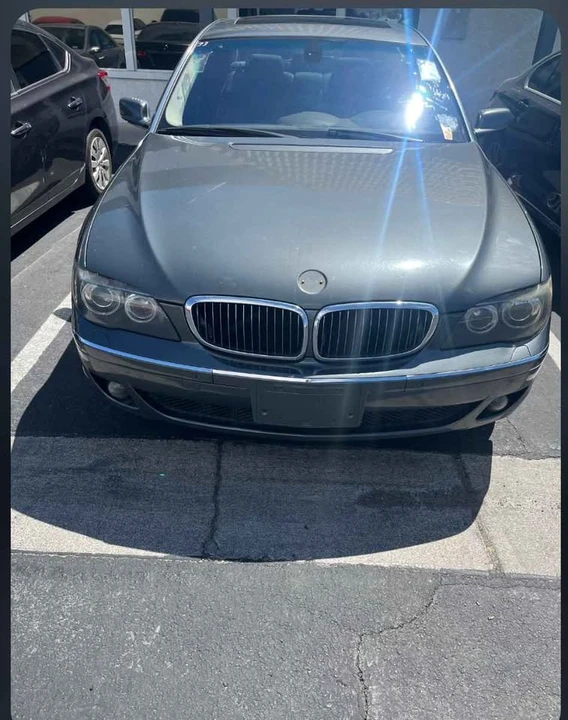 2006 BMW E65/E66 750i & 760i Sedan - Image 2 of 6