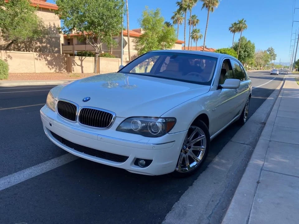 2006 BMW E65/E66 750i & 760i Sedan - Image 2 of 20