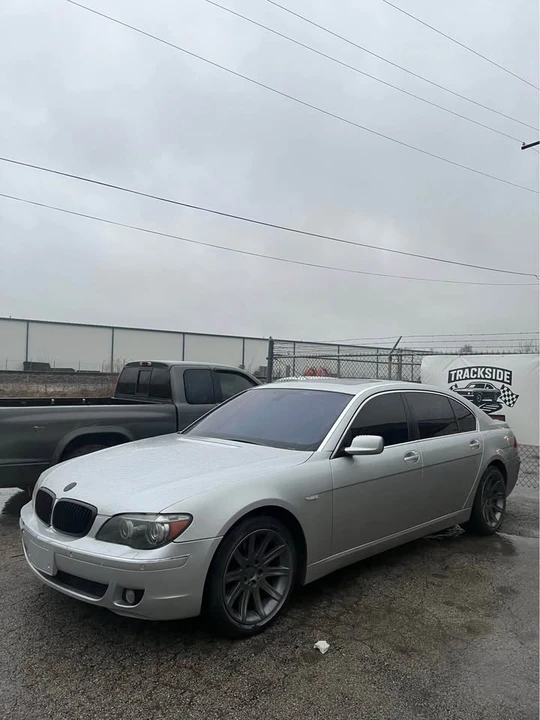 2006 BMW E65/E66 750i & 760i Sedan - Image 9 of 10