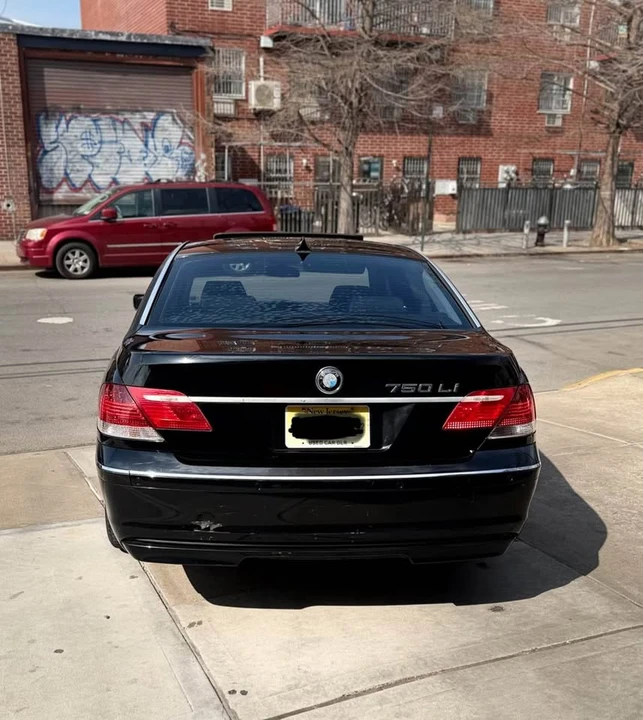 2006 BMW E65/E66 750i & 760i Sedan - Image 5 of 15