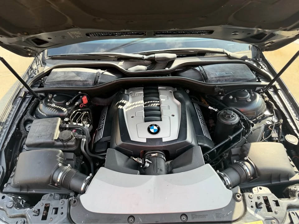 2006 BMW E65/E66 750i & 760i Sedan - Image 14 of 15