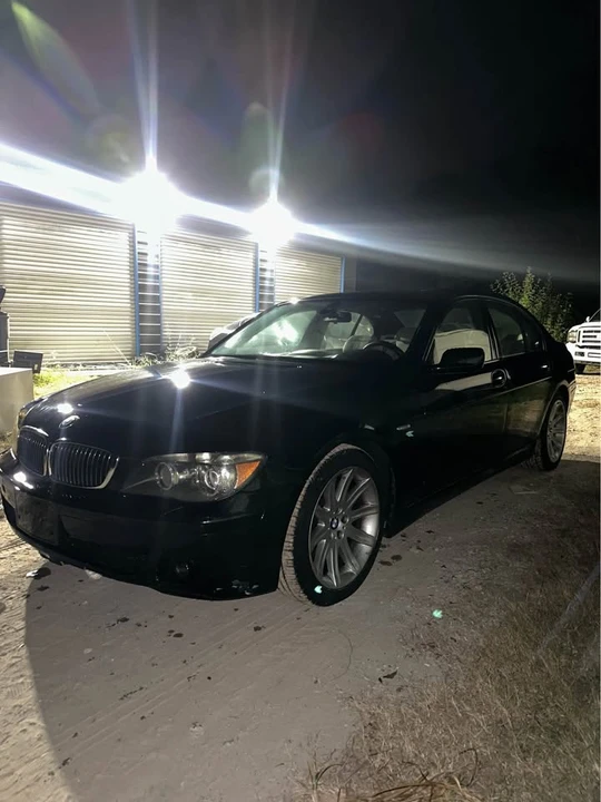 2006 BMW E65/E66 750i & 760i Sedan - Image 2 of 7