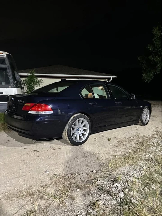 2006 BMW E65/E66 750i & 760i Sedan - Image 5 of 7