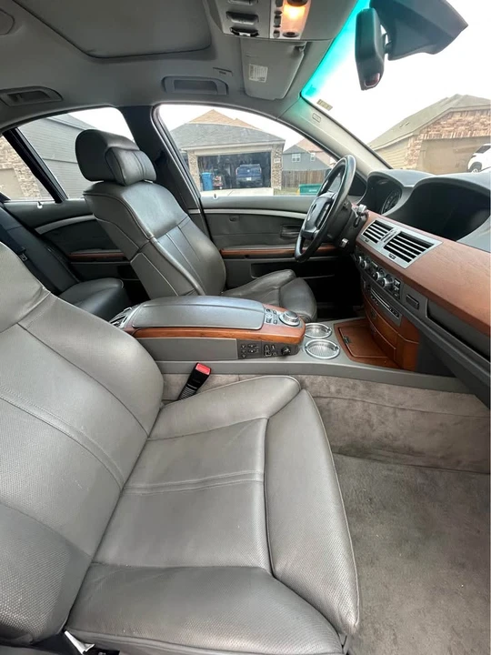 2006 BMW E65/E66 750i & 760i Sedan - Image 5 of 6