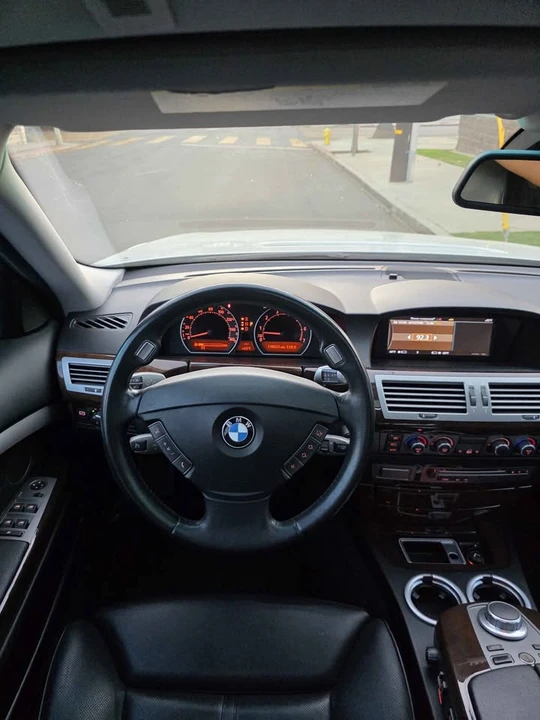 2006 BMW E65/E66 750i & 760i Sedan - Image 10 of 19