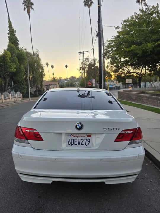 2006 BMW E65/E66 750i & 760i Sedan - Image 6 of 19