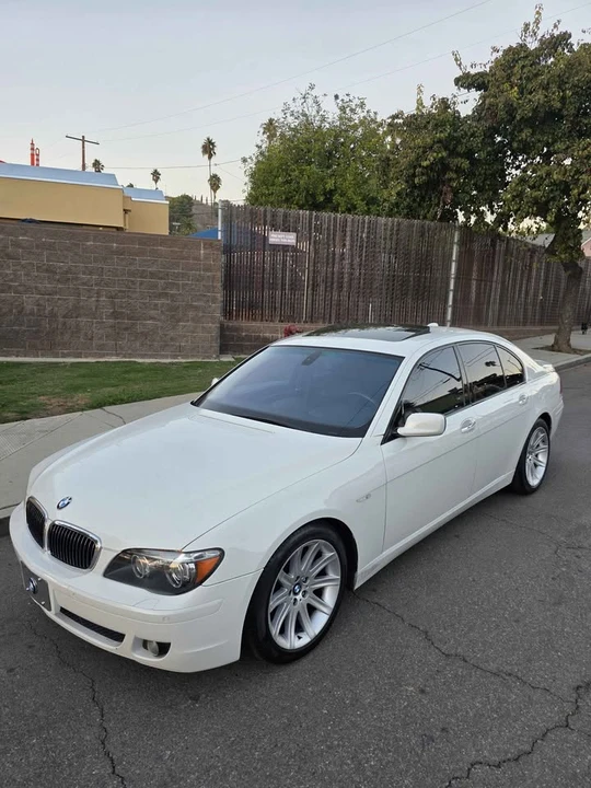 2006 BMW E65/E66 750i & 760i Sedan - Image 16 of 19
