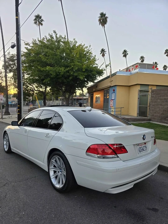 2006 BMW E65/E66 750i & 760i Sedan - Image 2 of 19