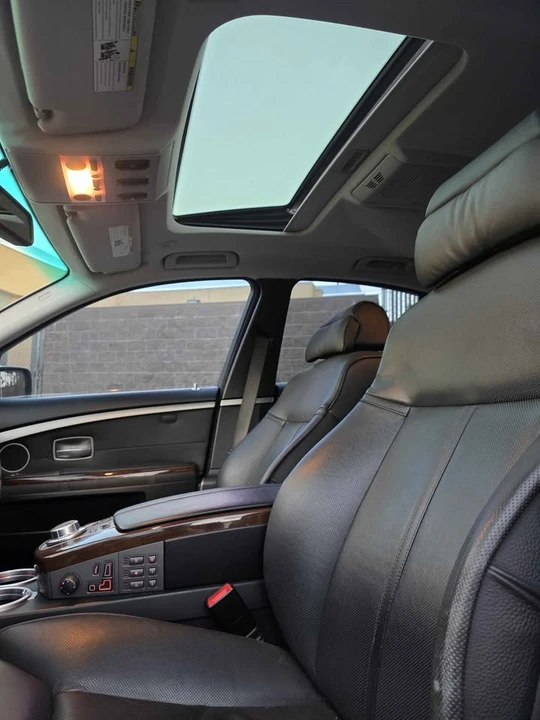 2006 BMW E65/E66 750i & 760i Sedan - Image 17 of 19