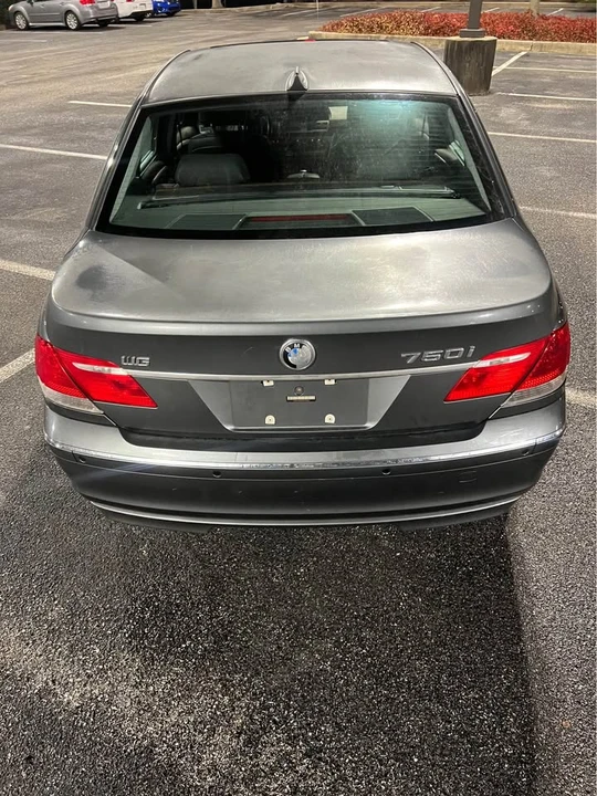 2006 BMW E65/E66 750i & 760i Sedan - Image 3 of 8