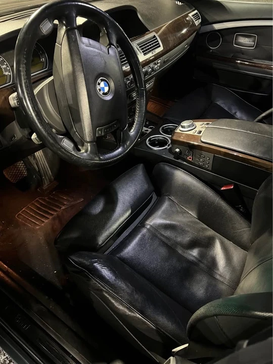 2006 BMW E65/E66 750i & 760i Sedan - Image 5 of 8