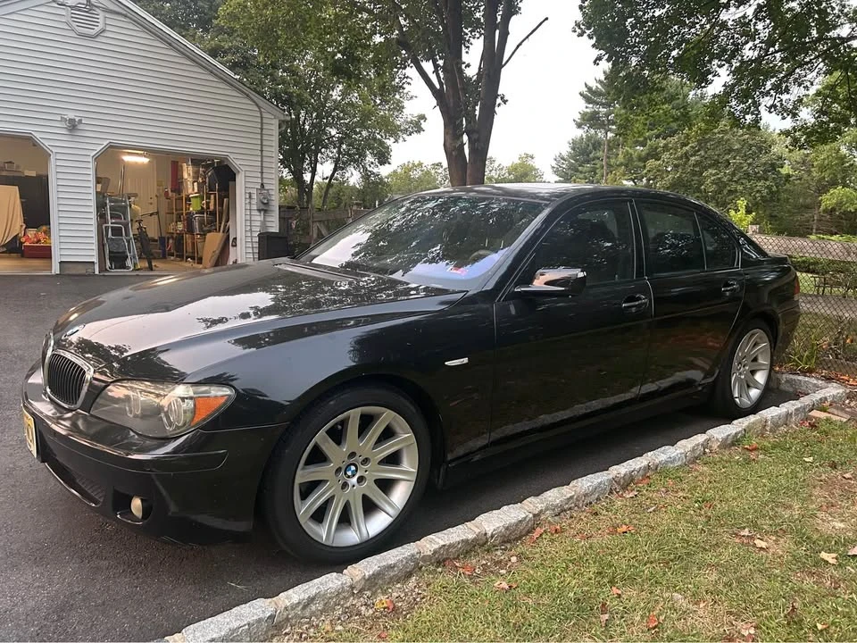 2006 BMW E65/E66 750i & 760i Sedan - Image 2 of 12