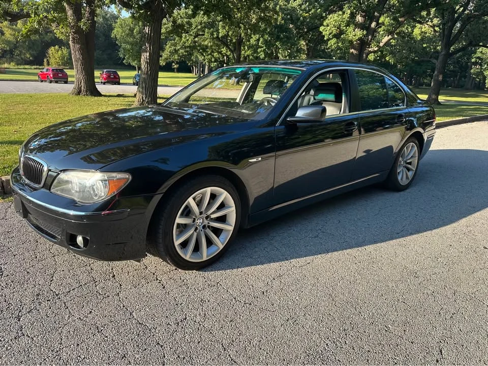 2006 BMW E65/E66 750i & 760i Sedan - Image 5 of 9