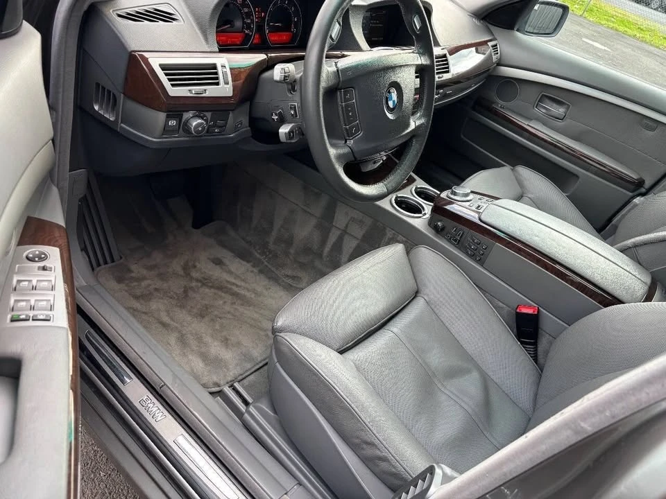 2006 BMW E65/E66 750i & 760i Sedan - Image 13 of 19