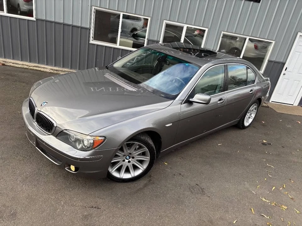 2006 BMW E65/E66 750i & 760i Sedan - Image 2 of 19