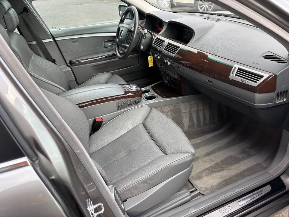 2006 BMW E65/E66 750i & 760i Sedan - Image 14 of 19