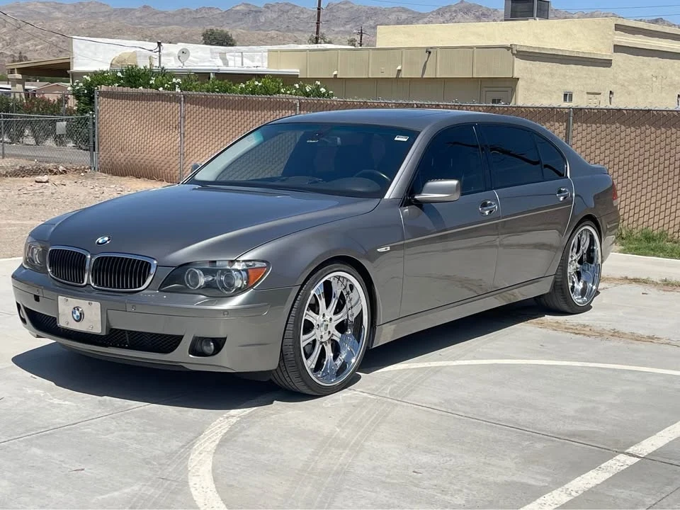2006 BMW E65/E66 750i & 760i Sedan - Image 2 of 10
