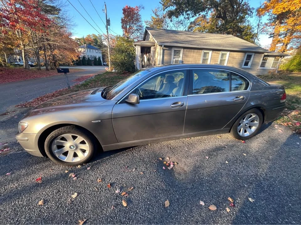 2006 BMW E65/E66 750i & 760i Sedan - Image 2 of 4