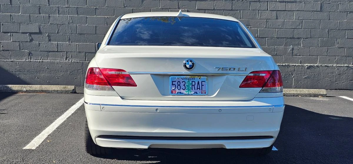 2006 BMW E65/E66 750i & 760i Sedan - Image 12 of 17