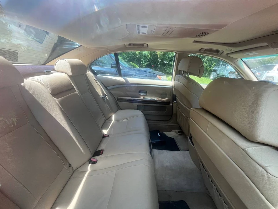 2006 BMW E65/E66 750i & 760i Sedan - Image 9 of 10