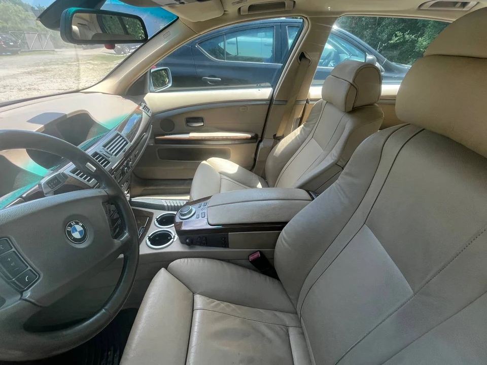 2006 BMW E65/E66 750i & 760i Sedan - Image 6 of 10