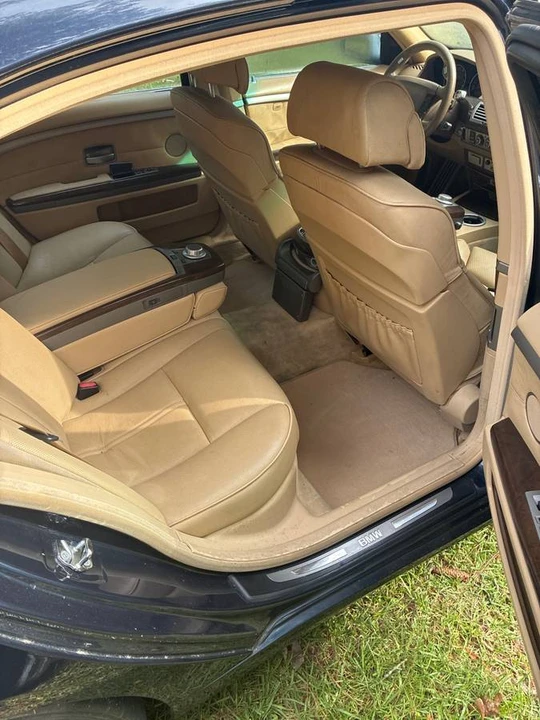 2006 BMW E65/E66 750i & 760i Sedan - Image 3 of 4