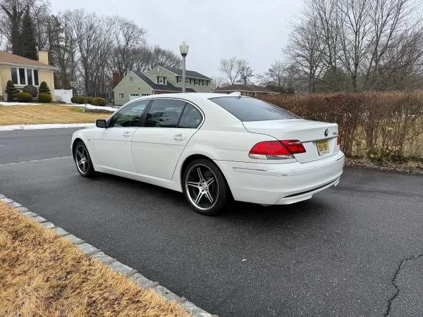 2006 BMW E65/E66 750i & 760i Sedan - Image 2 of 10